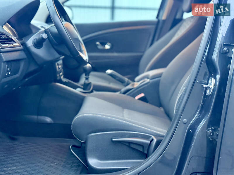 Универсал Renault Megane 2013 в Луцке