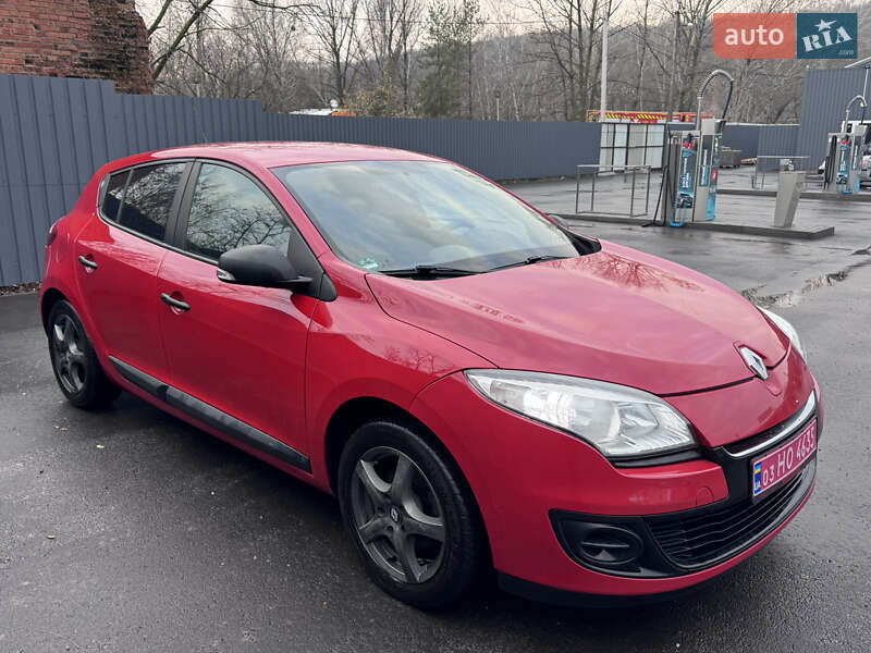 Хэтчбек Renault Megane 2013 в Полтаве