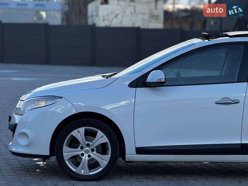 Хэтчбек Renault Megane 2009 в Дубно