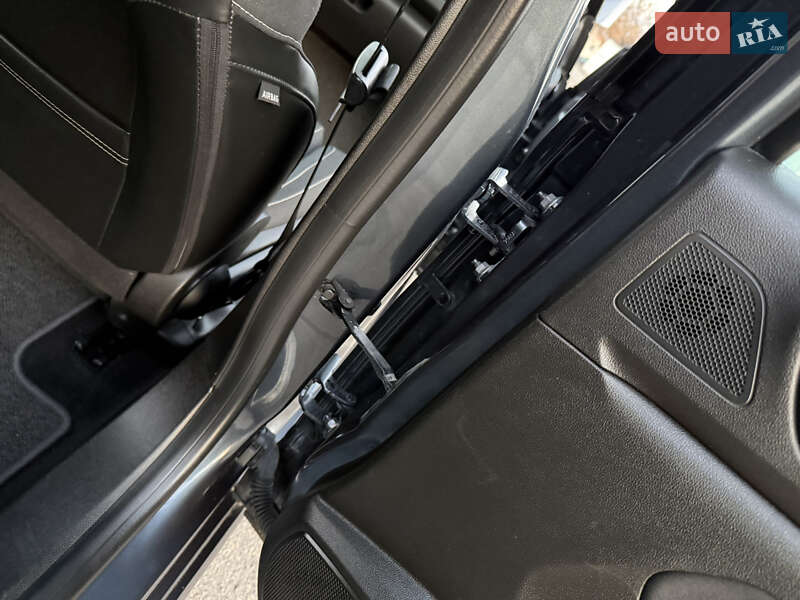 Универсал Renault Megane 2020 в Днепре фото 110 Универсал Renault Megane 2020 в Днепре