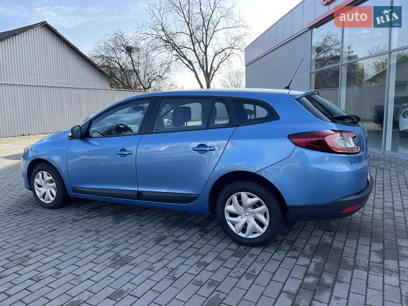 Универсал Renault Megane 2015 в Полтаве