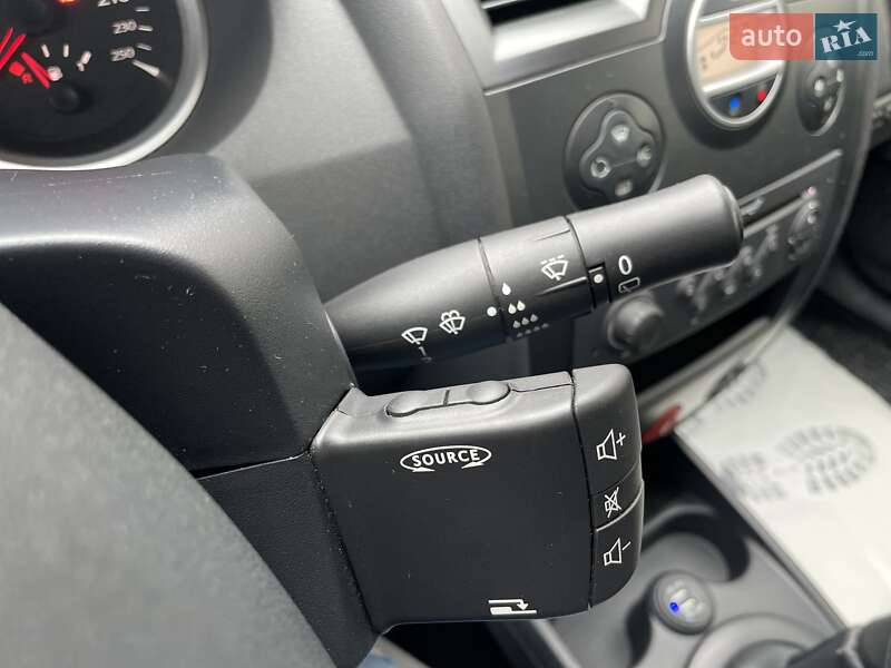 Хэтчбек Renault Megane 2008 в Сумах