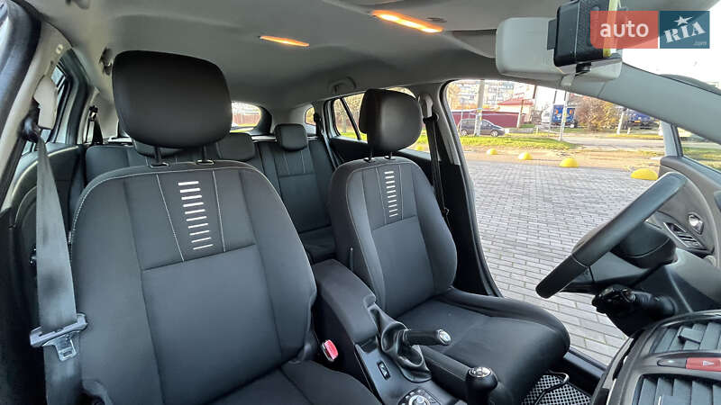 Хетчбек Renault Megane 2011 в Кам'янському