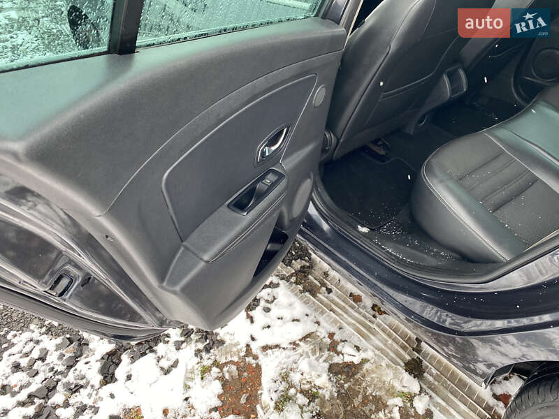 Универсал Renault Megane 2014 в Нововолынске