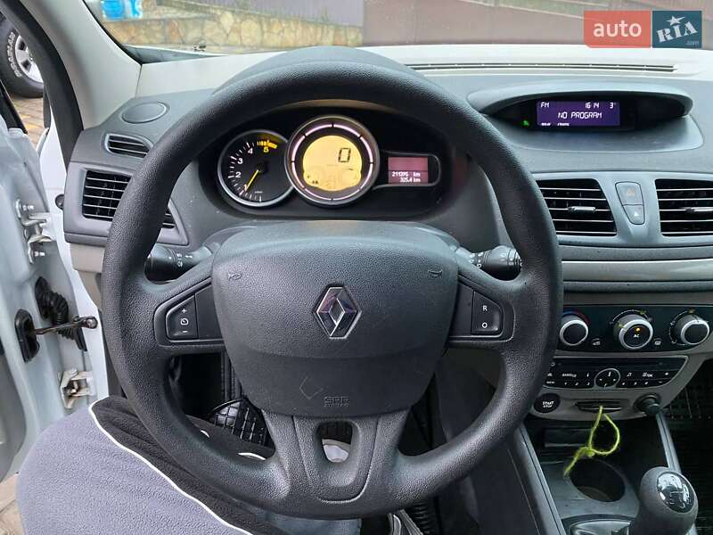 Хэтчбек Renault Megane 2011 в Виннице