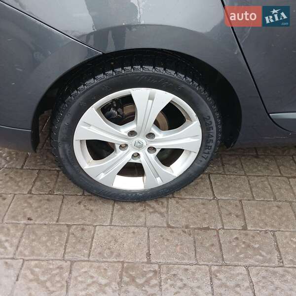 Универсал Renault Megane 2011 в Ивано-Франковске