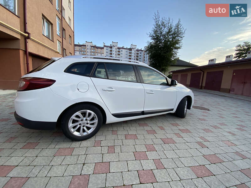 Универсал Renault Megane 2011 в Ивано-Франковске