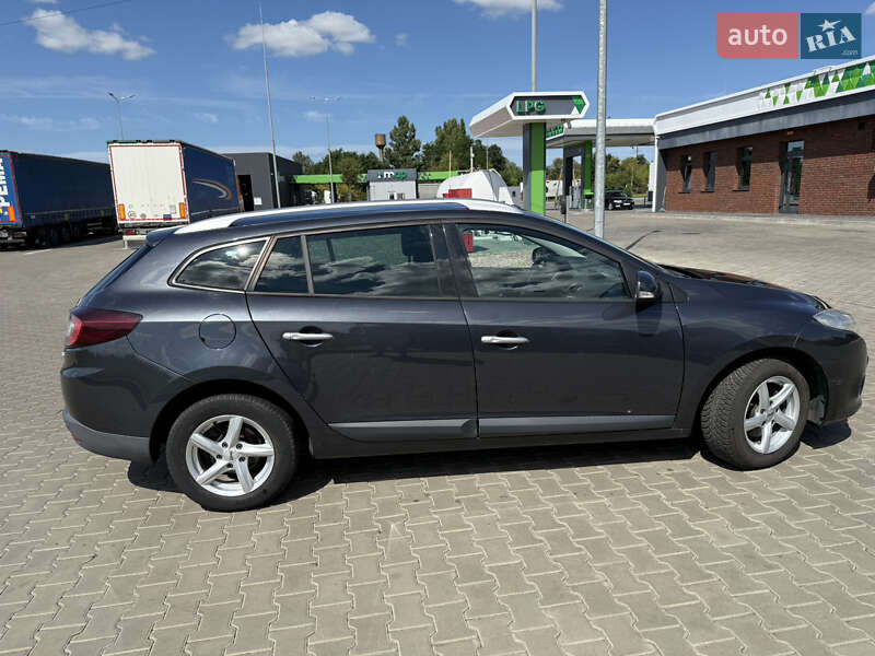 Универсал Renault Megane 2009 в Луцке