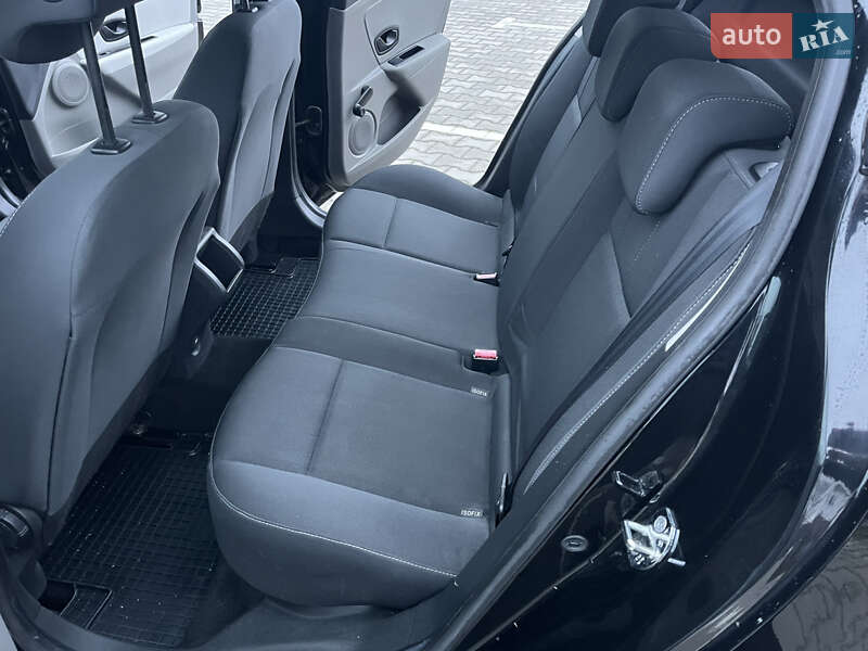 Хэтчбек Renault Megane 2011 в Виннице фото 42 Хэтчбек Renault Megane 2011 в Виннице