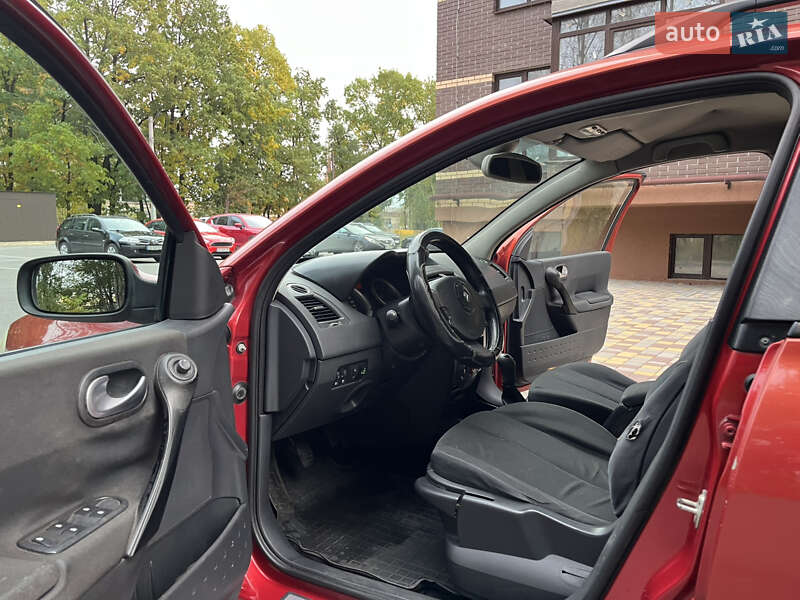 Универсал Renault Megane 2005 в Чернигове