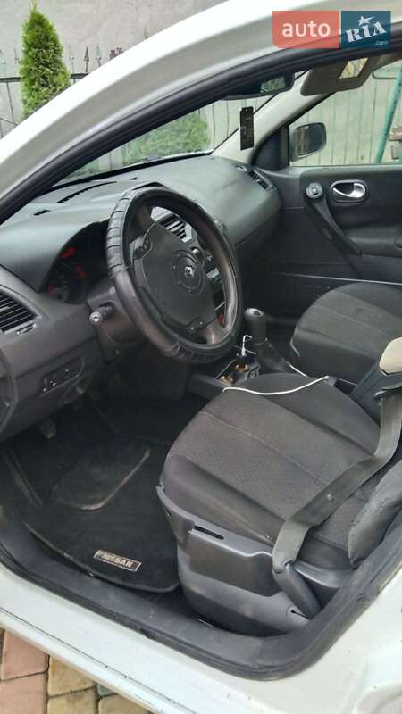 Седан Renault Megane 2003 в Килии