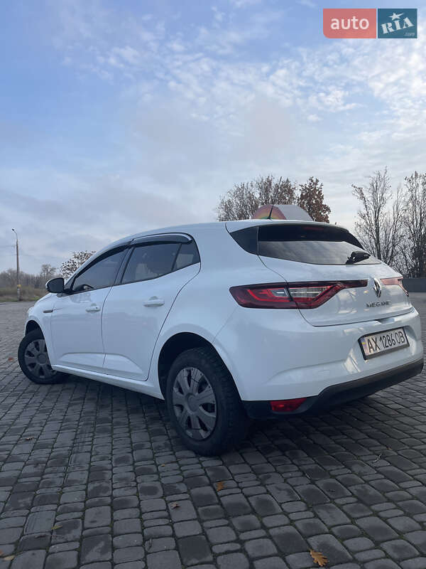 Хэтчбек Renault Megane 2017 в Запорожье