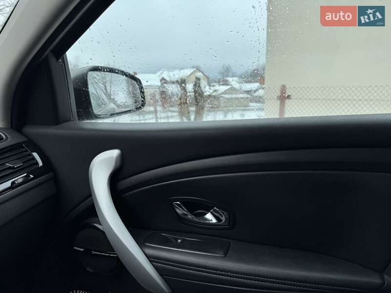 Универсал Renault Megane 2012 в Мервичах