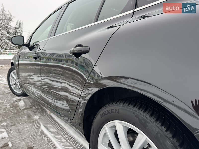 Універсал Renault Megane 2017 в Лопатині