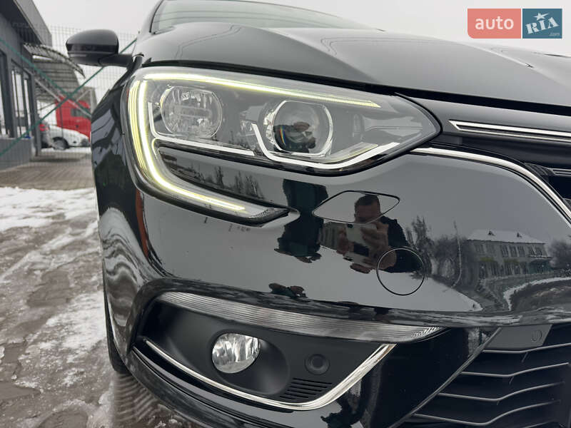 Універсал Renault Megane 2017 в Лопатині