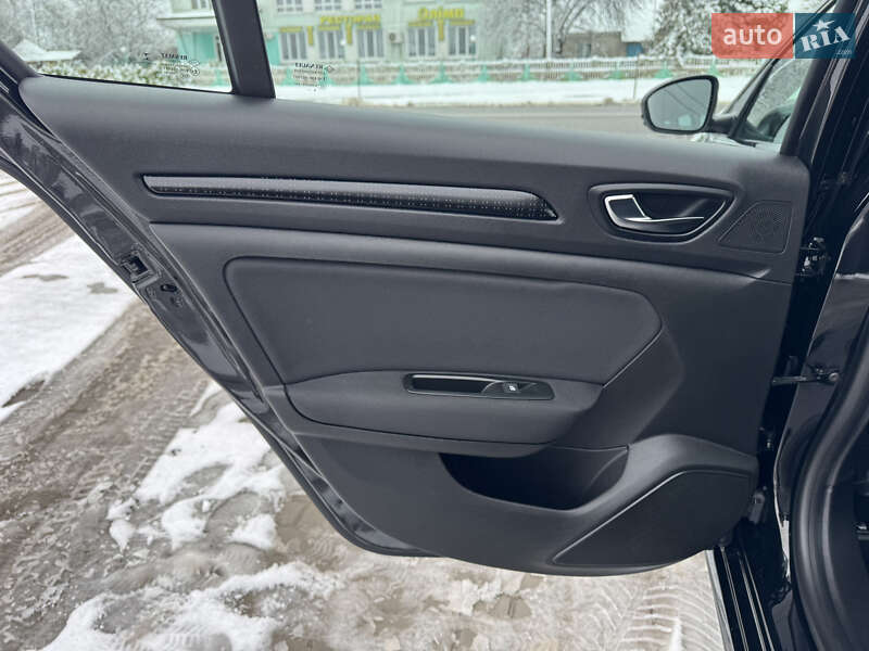 Універсал Renault Megane 2017 в Лопатині