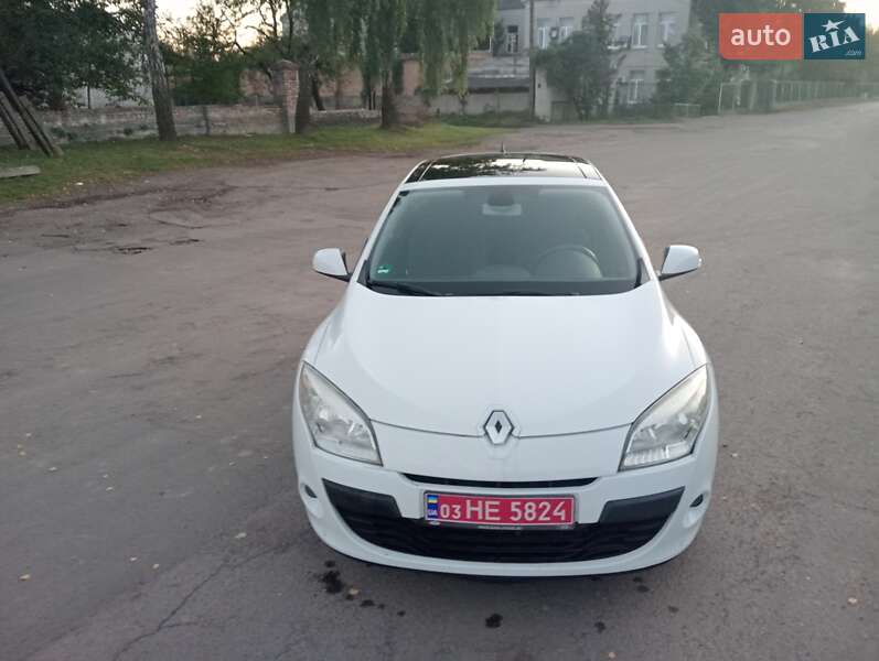 Хэтчбек Renault Megane 2008 в Нововолынске