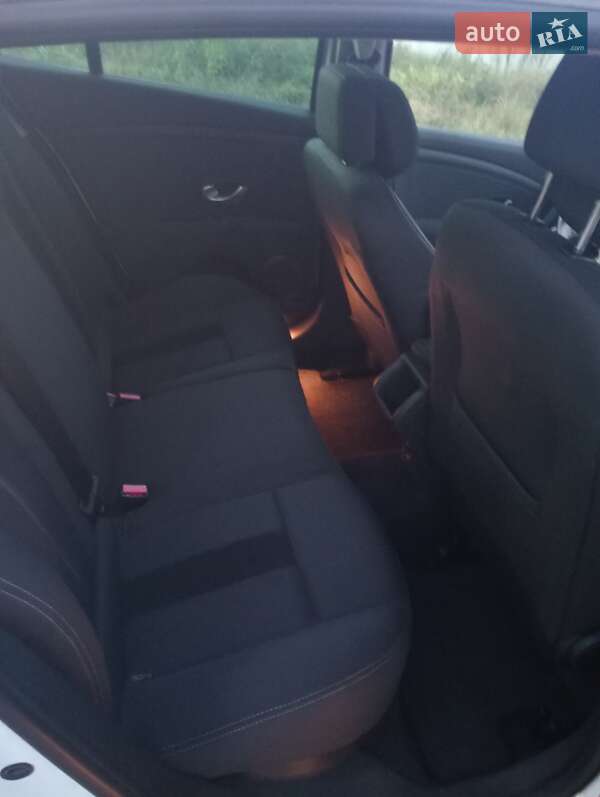 Хэтчбек Renault Megane 2008 в Нововолынске