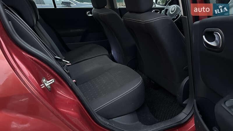 Хэтчбек Renault Megane 2005 в Киеве