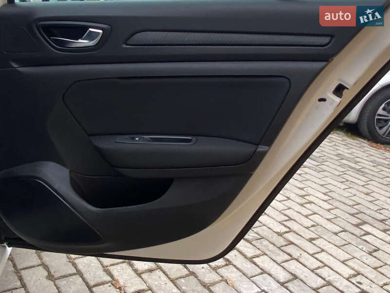 Універсал Renault Megane 2017 в Рівному фото 18 Універсал Renault Megane 2017 в Рівному