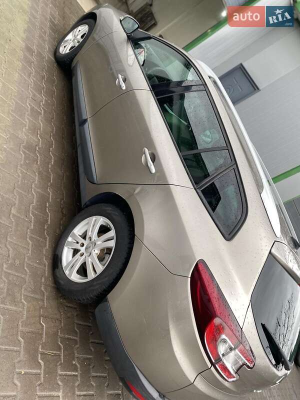 Универсал Renault Megane 2011 в Теофиполе фото 4 Универсал Renault Megane 2011 в Теофиполе