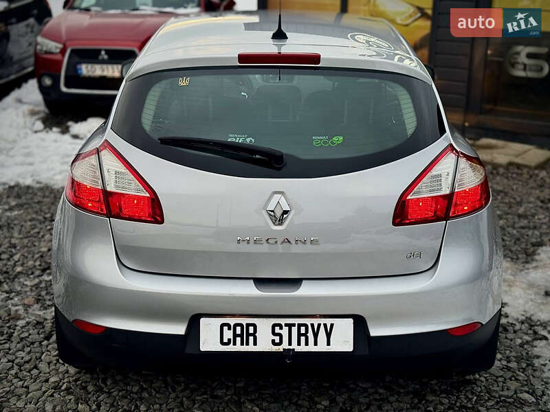 Хэтчбек Renault Megane 2013 в Стрые фото 20 Хэтчбек Renault Megane 2013 в Стрые