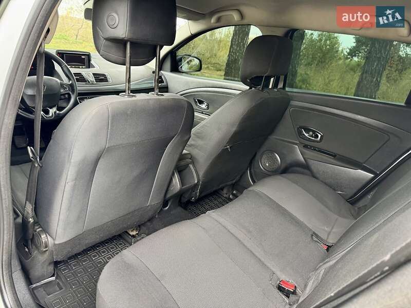 Универсал Renault Megane 2015 в Киеве