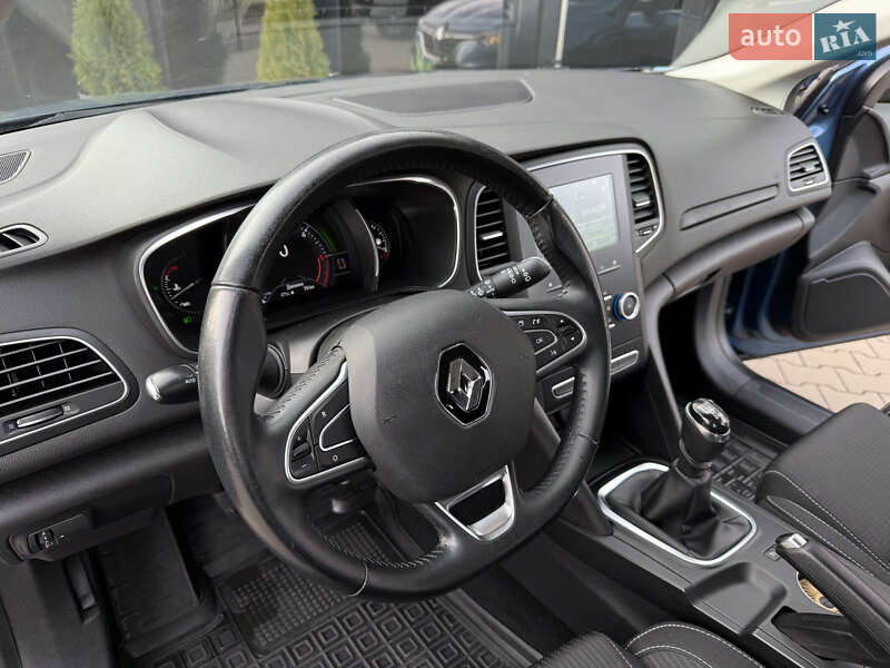 Универсал Renault Megane 2017 в Киеве