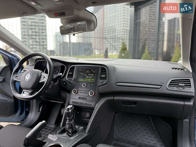 Универсал Renault Megane 2017 в Киеве