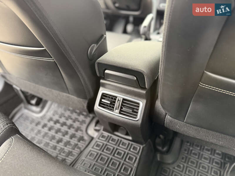 Универсал Renault Megane 2017 в Киеве