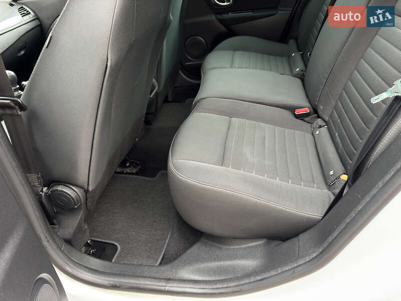 Универсал Renault Megane 2015 в Хмельницком фото 16 Универсал Renault Megane 2015 в Хмельницком