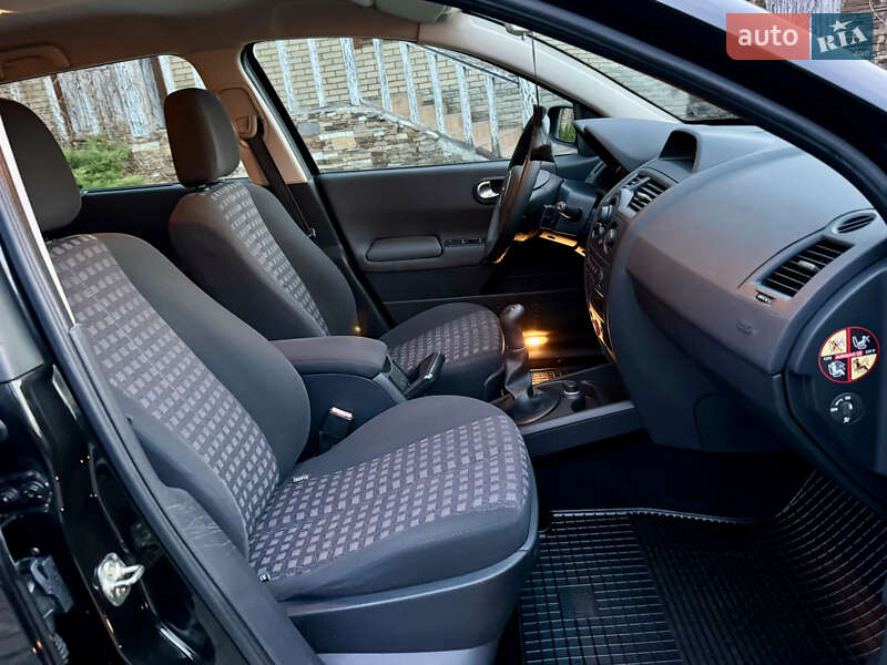 Универсал Renault Megane 2006 в Харькове фото 27 Универсал Renault Megane 2006 в Харькове