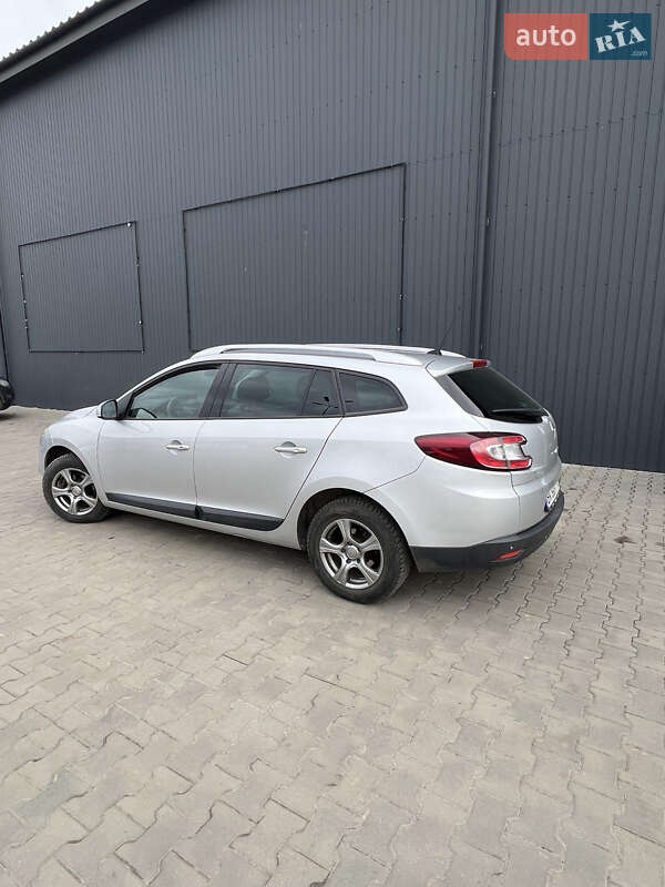Універсал Renault Megane 2010 в Млиніві