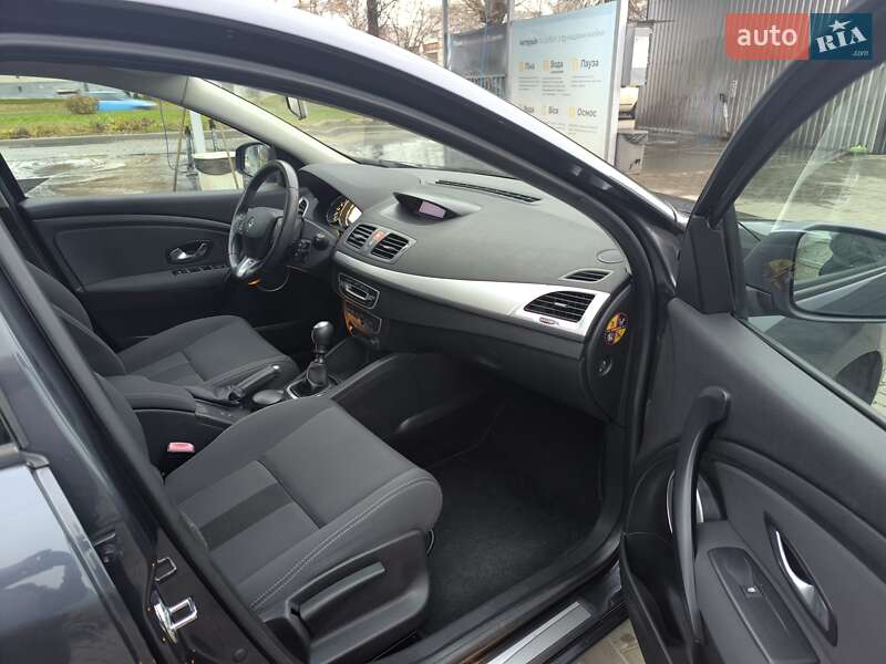 Универсал Renault Megane 2009 в Черкассах фото 18 Универсал Renault Megane 2009 в Черкассах