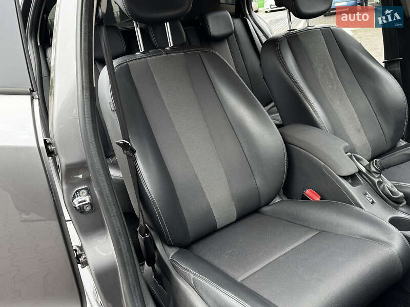 Универсал Renault Megane 2014 в Киеве