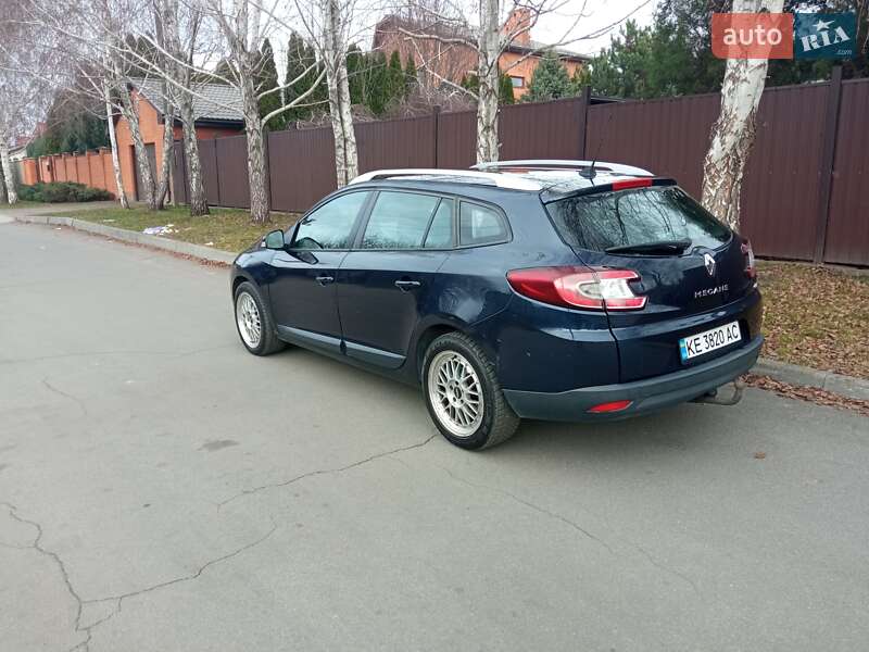 Універсал Renault Megane 2010 в Дніпрі