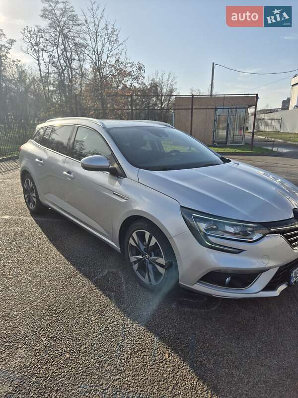 Универсал Renault Megane 2018 в Днепре фото 6 Универсал Renault Megane 2018 в Днепре