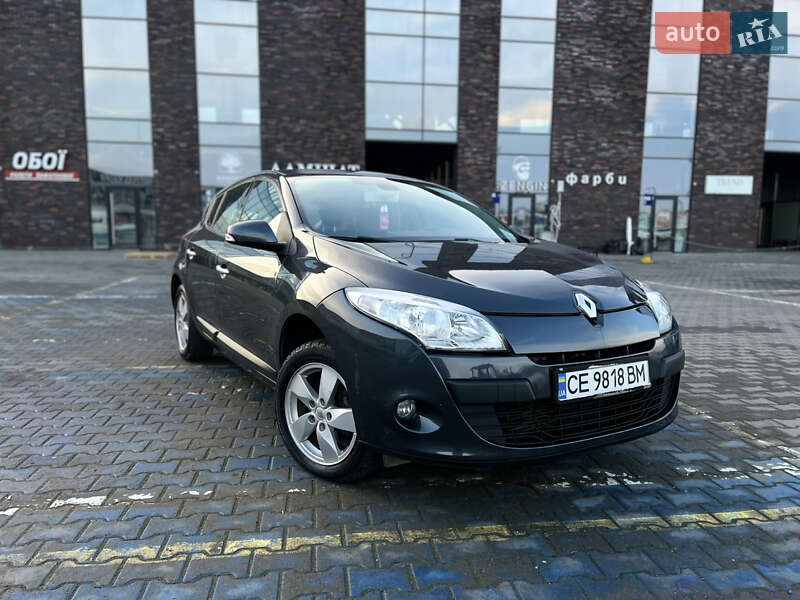 Хэтчбек Renault Megane 2011 в Черновцах