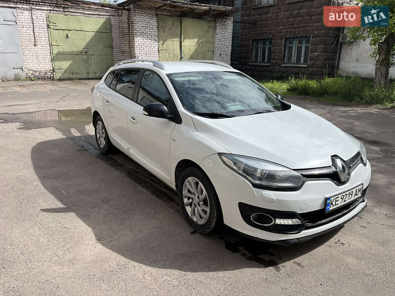 Универсал Renault Megane 2015 в Кривом Роге фото 8 Универсал Renault Megane 2015 в Кривом Роге