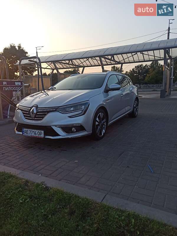 Универсал Renault Megane 2018 в Днепре фото 36 Универсал Renault Megane 2018 в Днепре