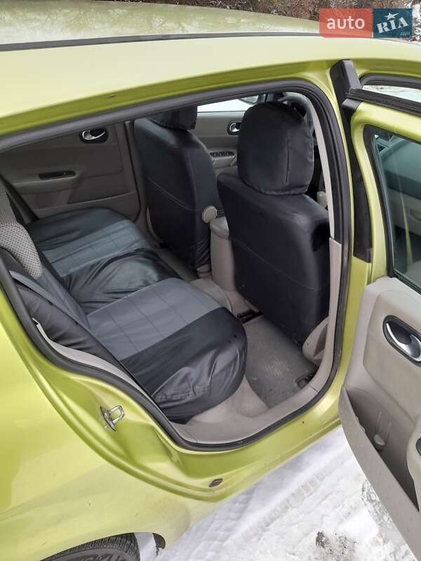 Хетчбек Renault Megane 2003 в Новгород-Сіверському