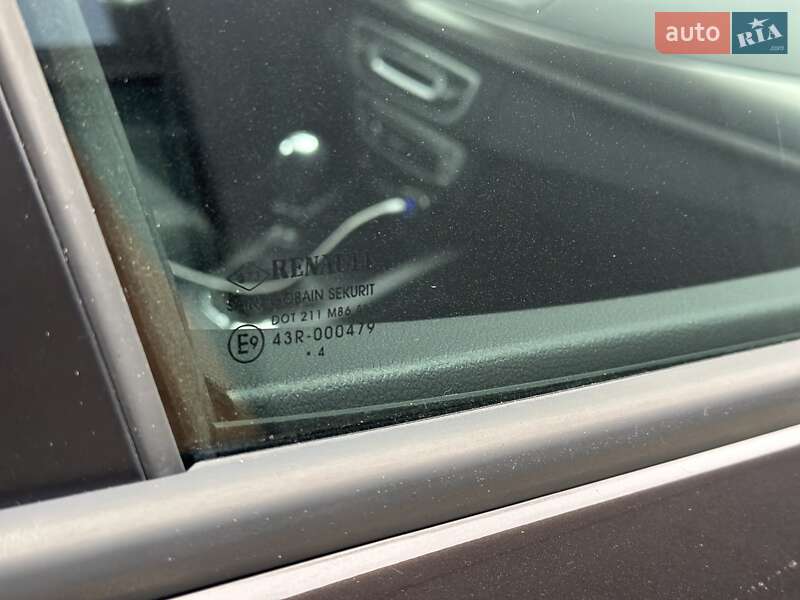 Универсал Renault Megane 2014 в Луцке фото 46 Универсал Renault Megane 2014 в Луцке