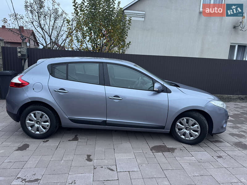 Хэтчбек Renault Megane 2009 в Радивилове
