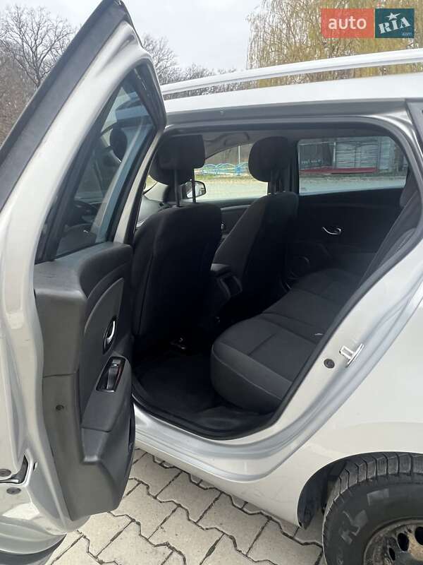 Универсал Renault Megane 2011 в Виннице фото 13 Универсал Renault Megane 2011 в Виннице