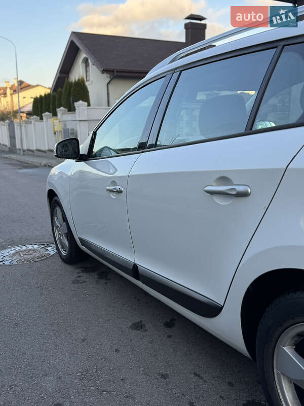 Универсал Renault Megane 2010 в Ровно