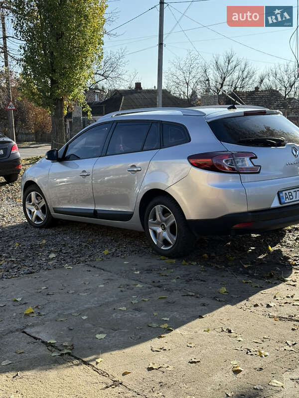 Універсал Renault Megane 2011 в Первомайську