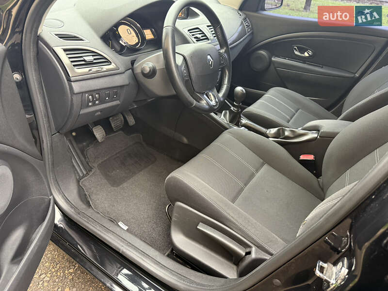 Універсал Renault Megane 2013 в Кривому Розі фото 12 Універсал Renault Megane 2013 в Кривому Розі