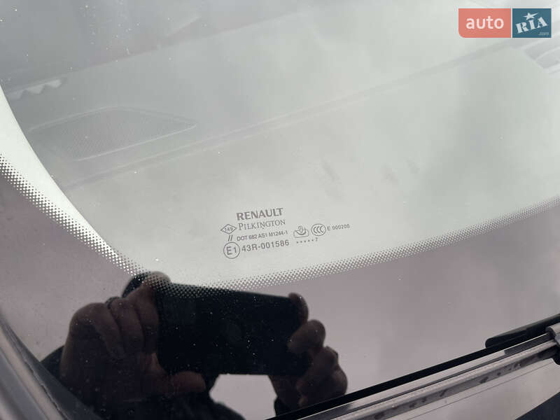 Універсал Renault Megane 2017 в Кам'янець-Подільському фото 23 Універсал Renault Megane 2017 в Кам'янець-Подільському