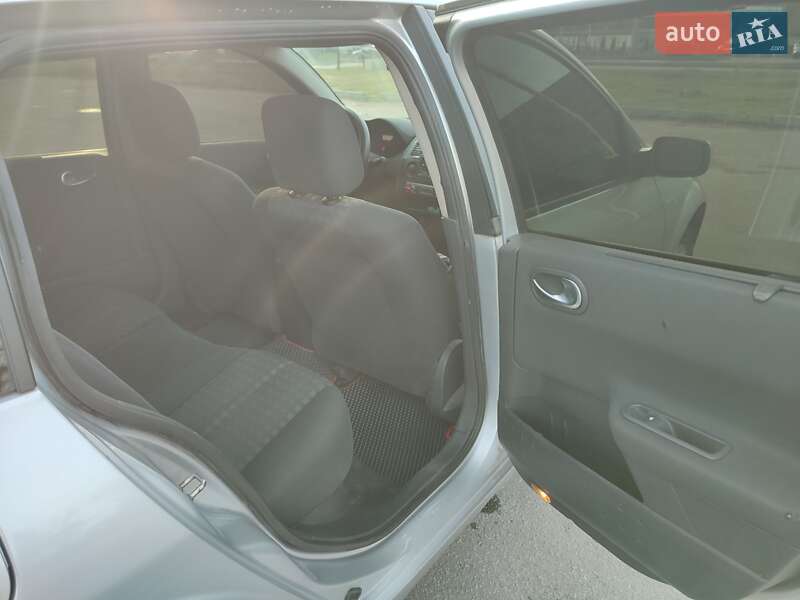Універсал Renault Megane 2006 в Харкові фото 14 Універсал Renault Megane 2006 в Харкові