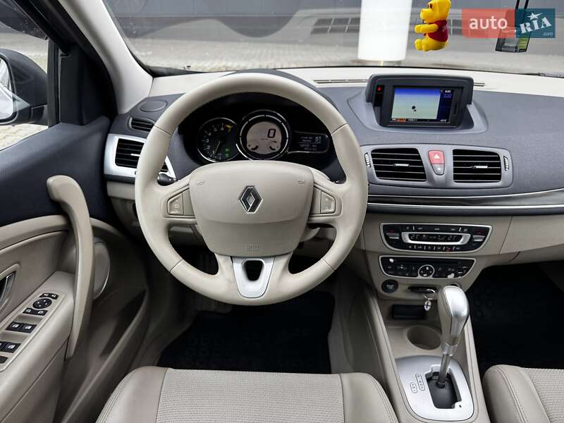 Универсал Renault Megane 2010 в Киеве фото 16 Универсал Renault Megane 2010 в Киеве